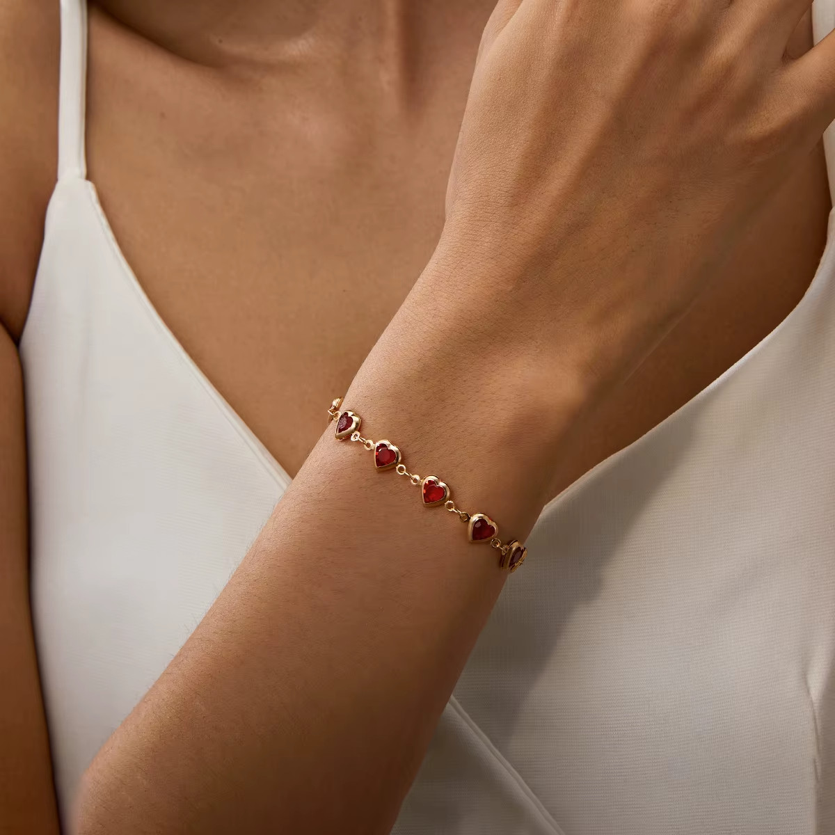 Elegant Crystal Zircon Metal Chain Bracelets for Women Heart Bracelet