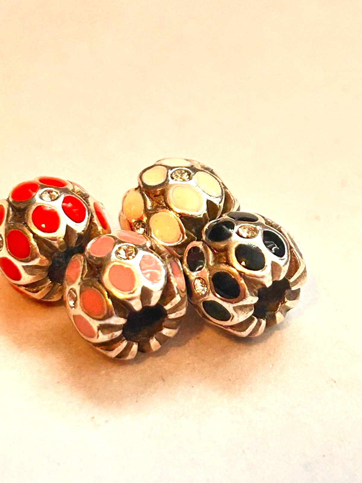 4 Brighton Ring of Flowers MINI BEADS CHARMS NWOT PINK RED BLACK WHITE