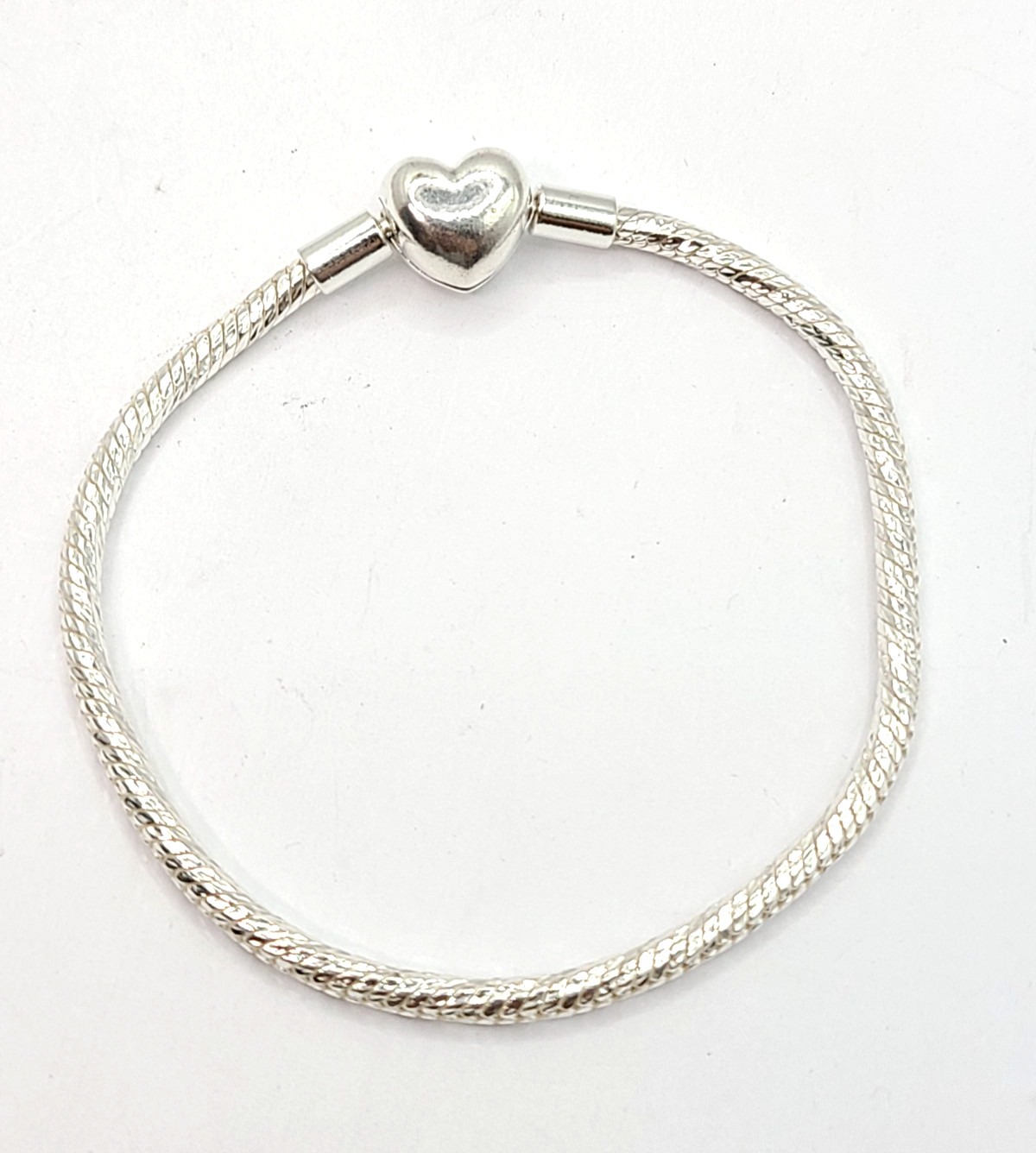 Genuine PANDORA 594236C00 Heart Clasp Chain Charm 18cm Bracelet