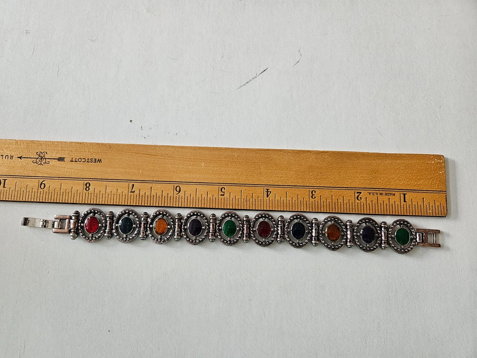 MULTI COLOR ORNATE FAUX GEMSTONE SILVER TONE BRACELET 8″ IN LENGTH 10 GEMS STONE