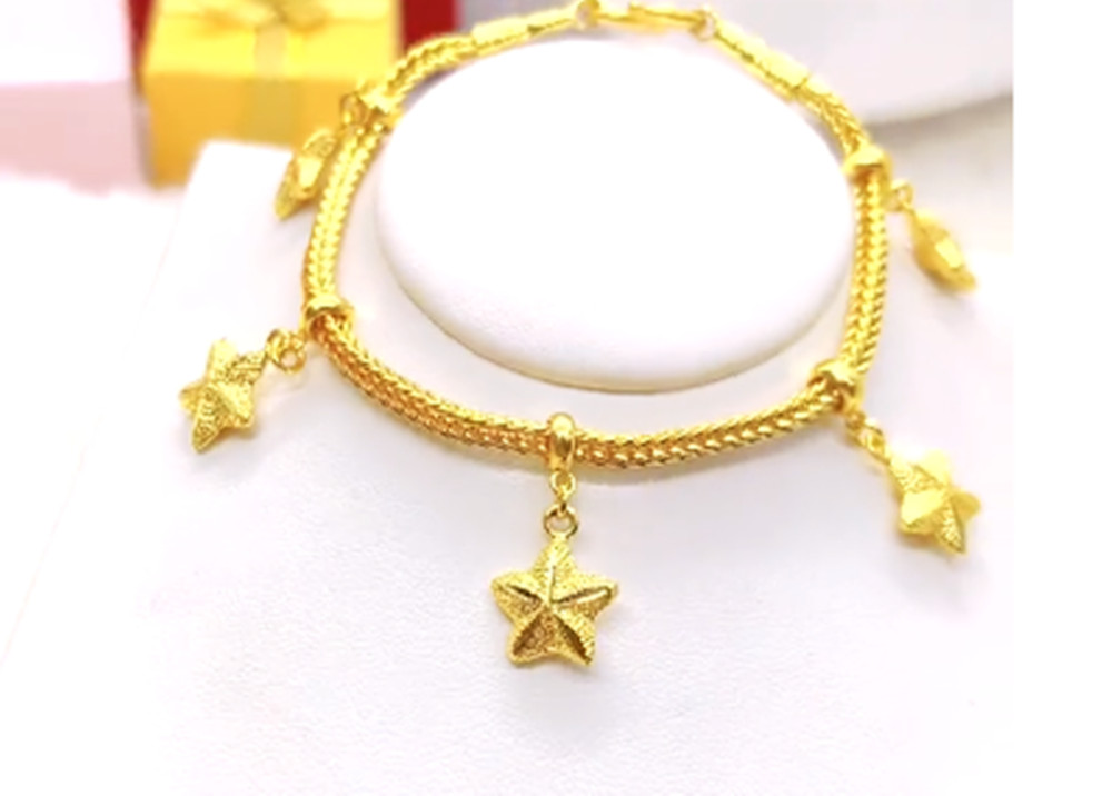 Star Charm Bracelet Jewelry Thai 1 Baht Yellow Gold Plated Microns 6.5″