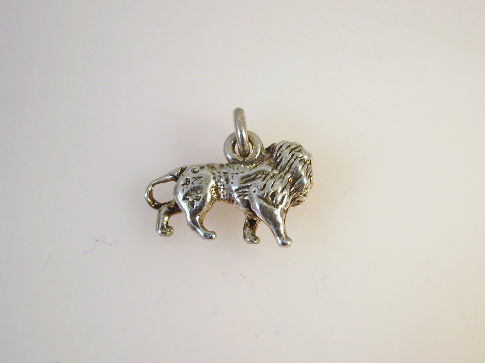 .925 Sterling Silver 3-D African Male LION with Mane CHARM NEW Pendant 925 AN18