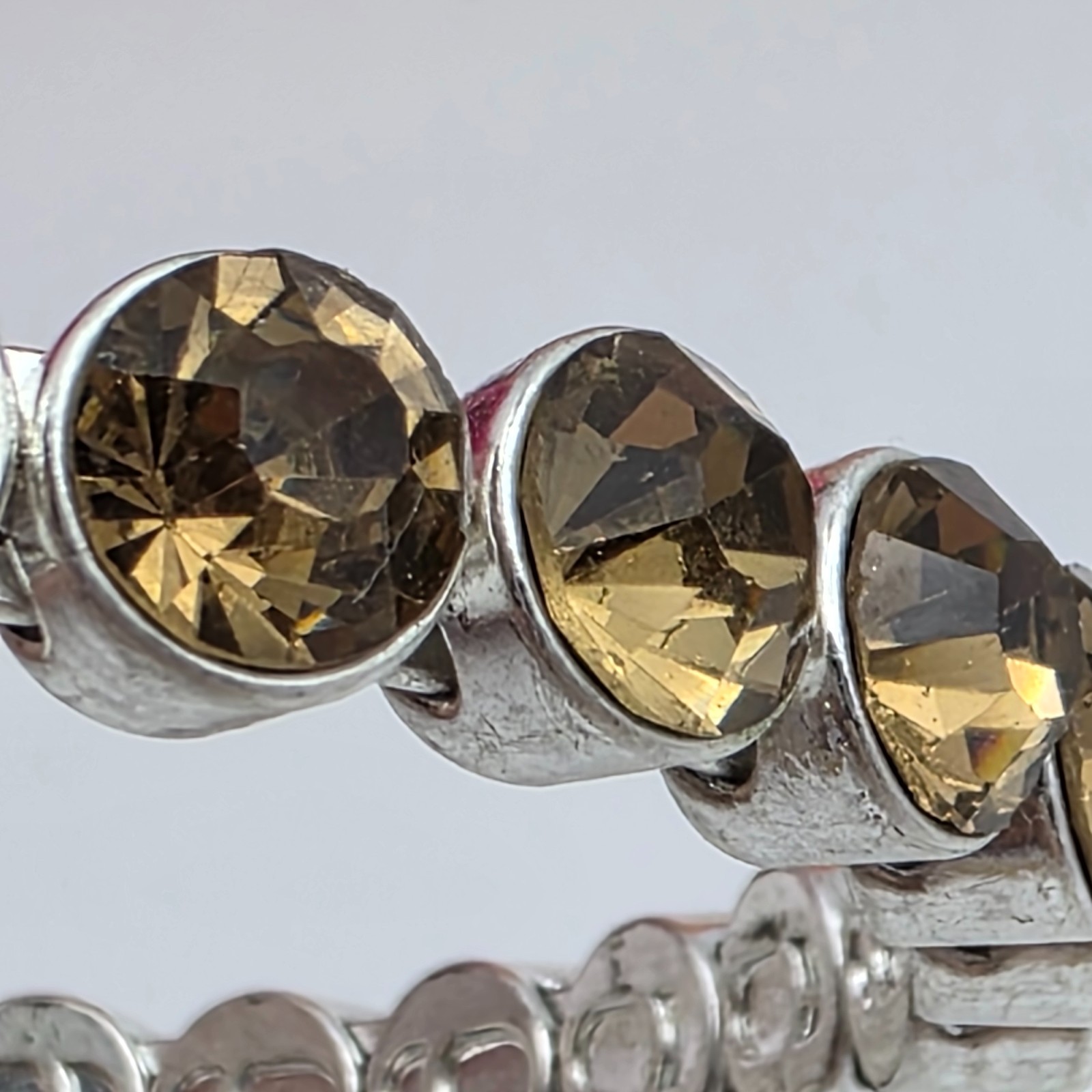 Plunder Amber Crystal Beaded Bracelet Silver Tone Magnetic Clasp 8mm 7.5 in